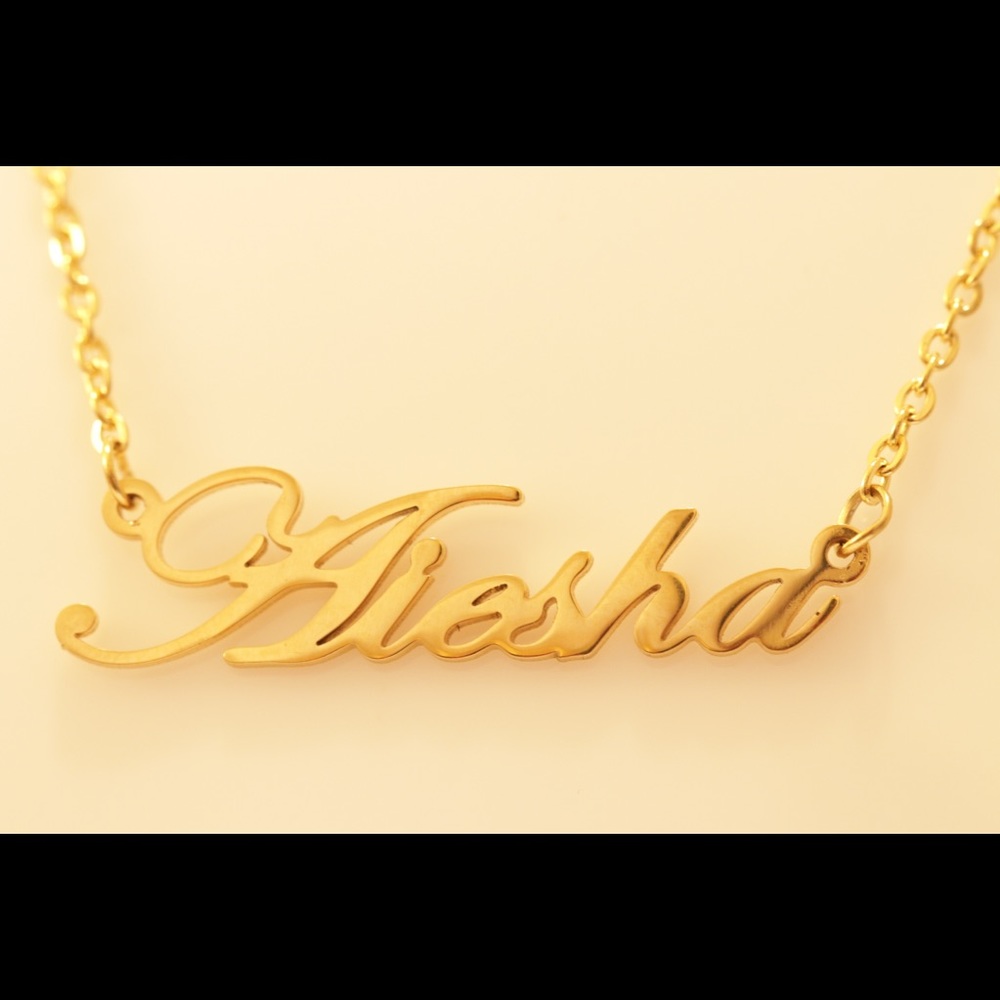 14K Gold Plated Aiesha Name Necklace